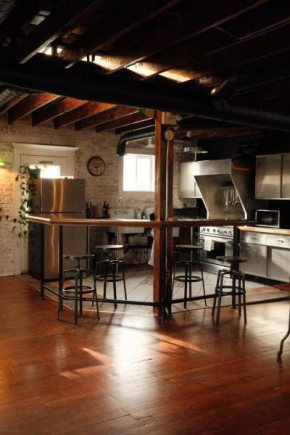 Unique 2-BDR Historic Warehouse Loft with Terrace ! ! !
